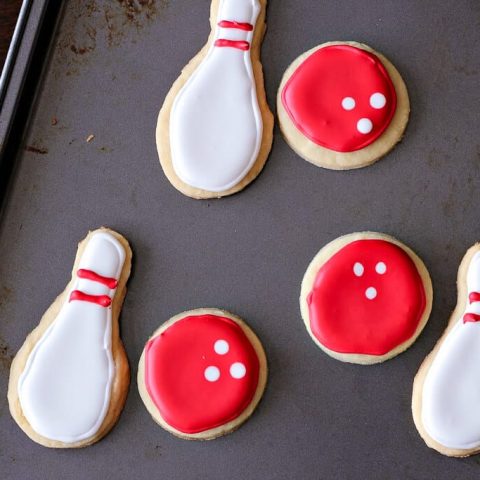 Bowling Ball and Pin Cookies