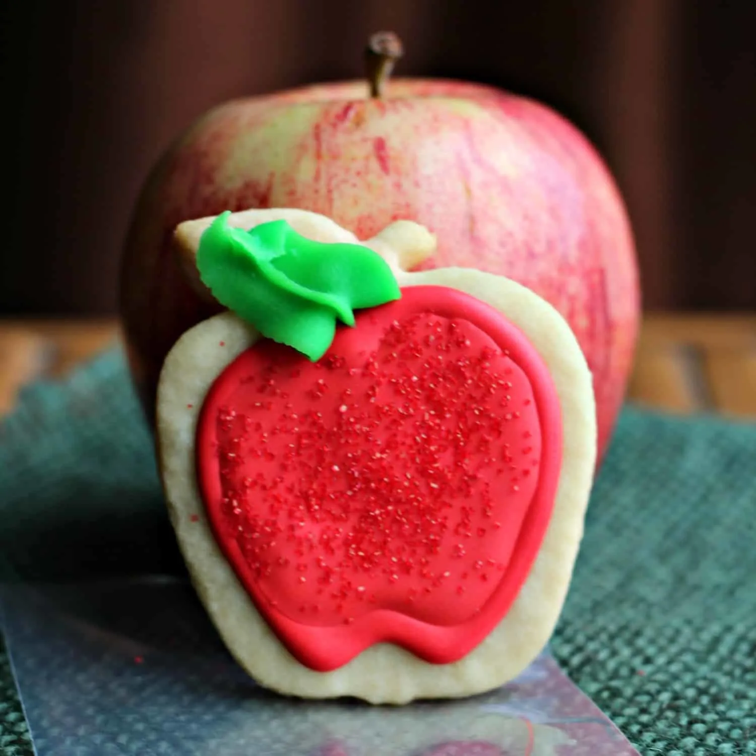 Decorated apple cookie with gift tag label for your teacher