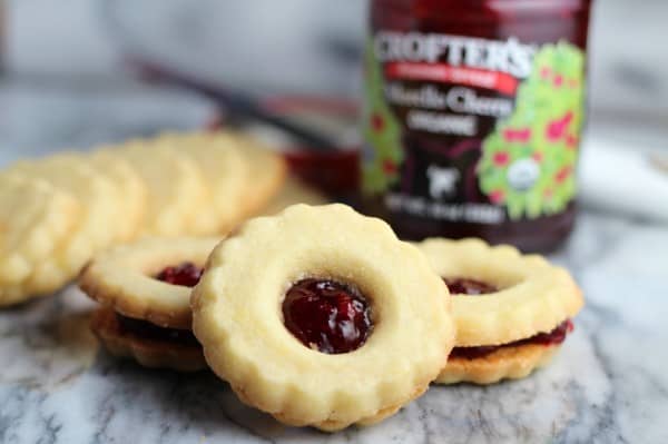 jam sandwich cookies