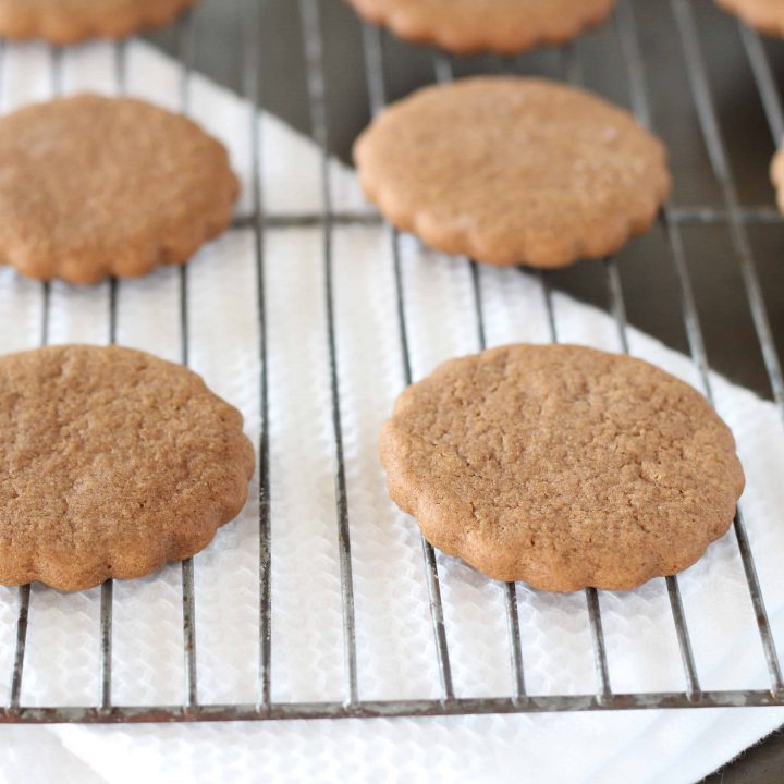 Pepparkakor (Swedish Ginger Cookies)