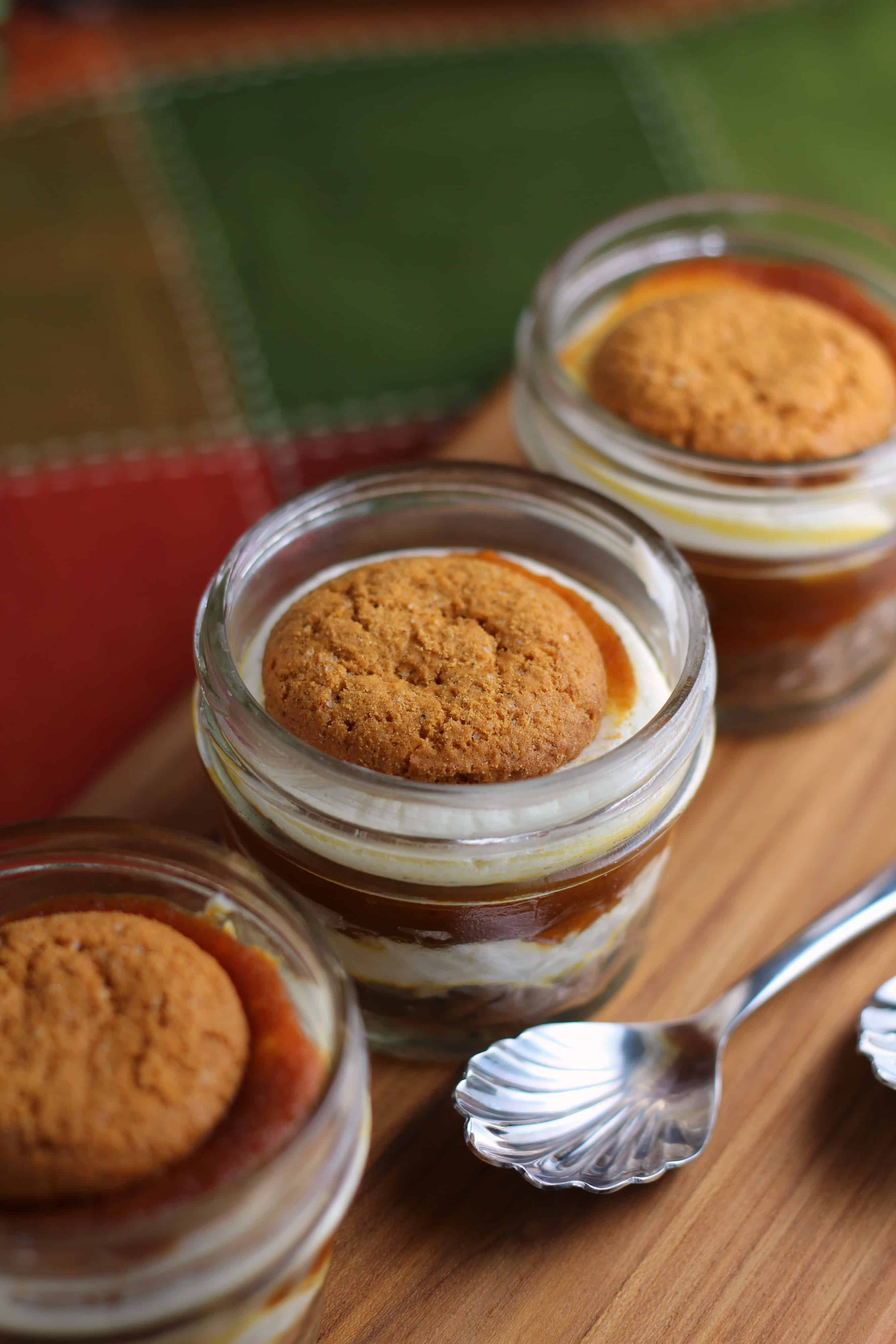 pumpkin snap ice box cake in mason jar