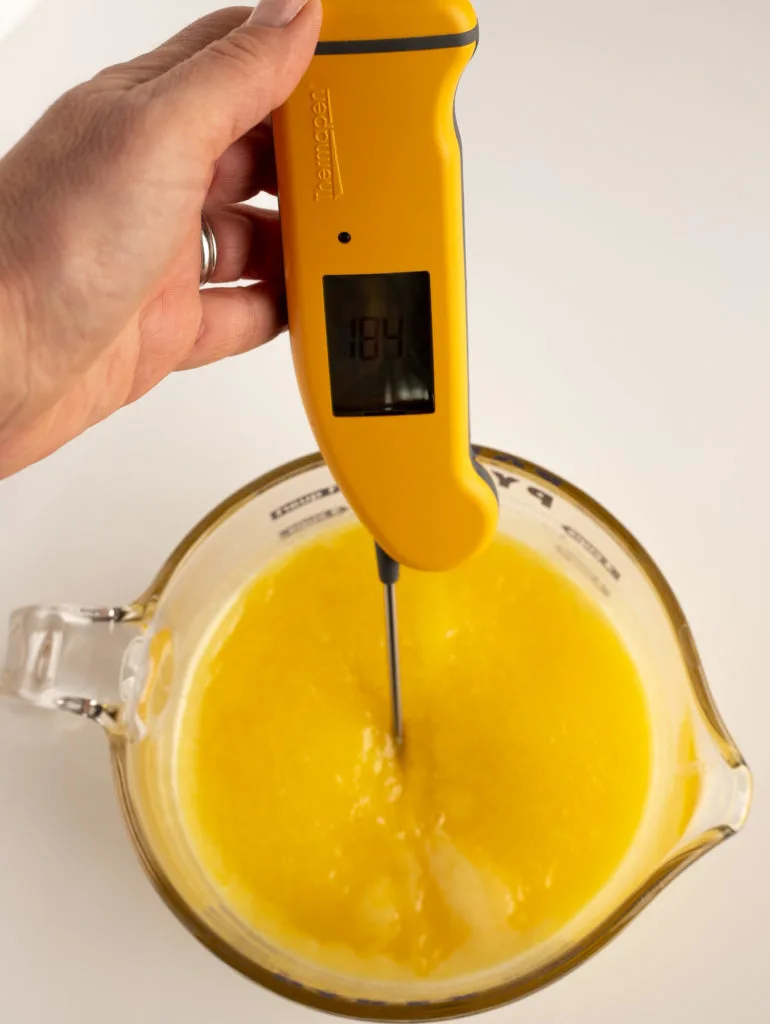 cooking thermometer tests temperature of lemon curd