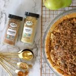 Pear Pie with ginger and cinnamon