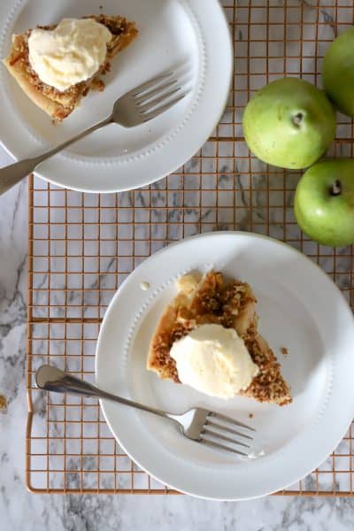 Gluten Free Pear Pie with Ginger Cookie Crumble