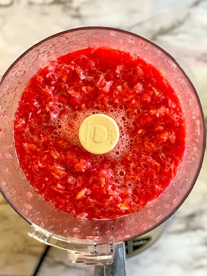 Pulsed blood oranges in small bits for homemade preserves