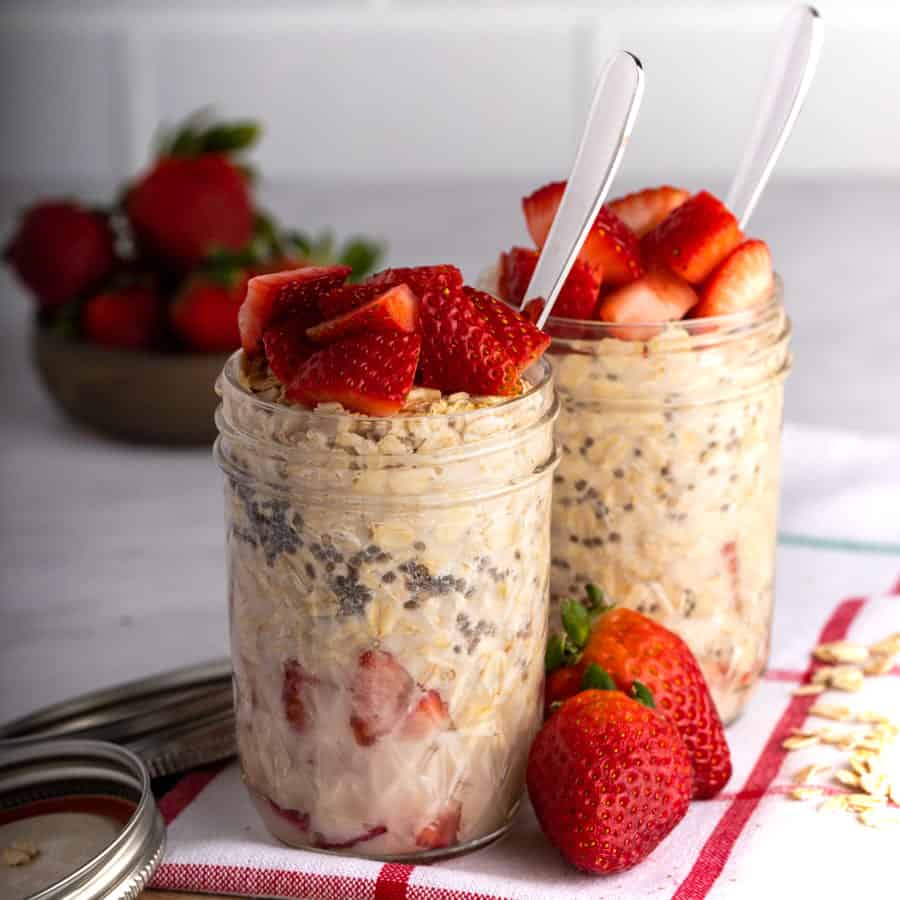 Strawberry Overnight Oats | A Baker's House