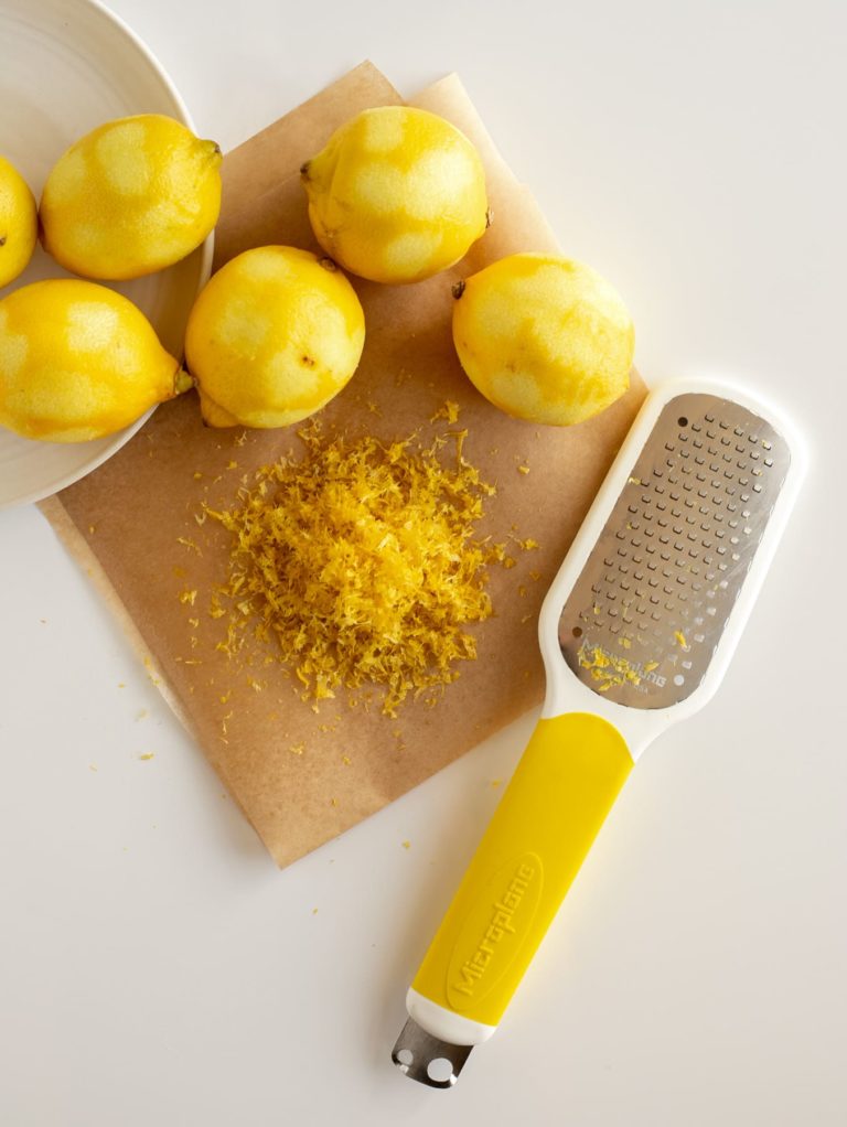 Microwave Lemon Curd {So Easy!} | A Baker's House
