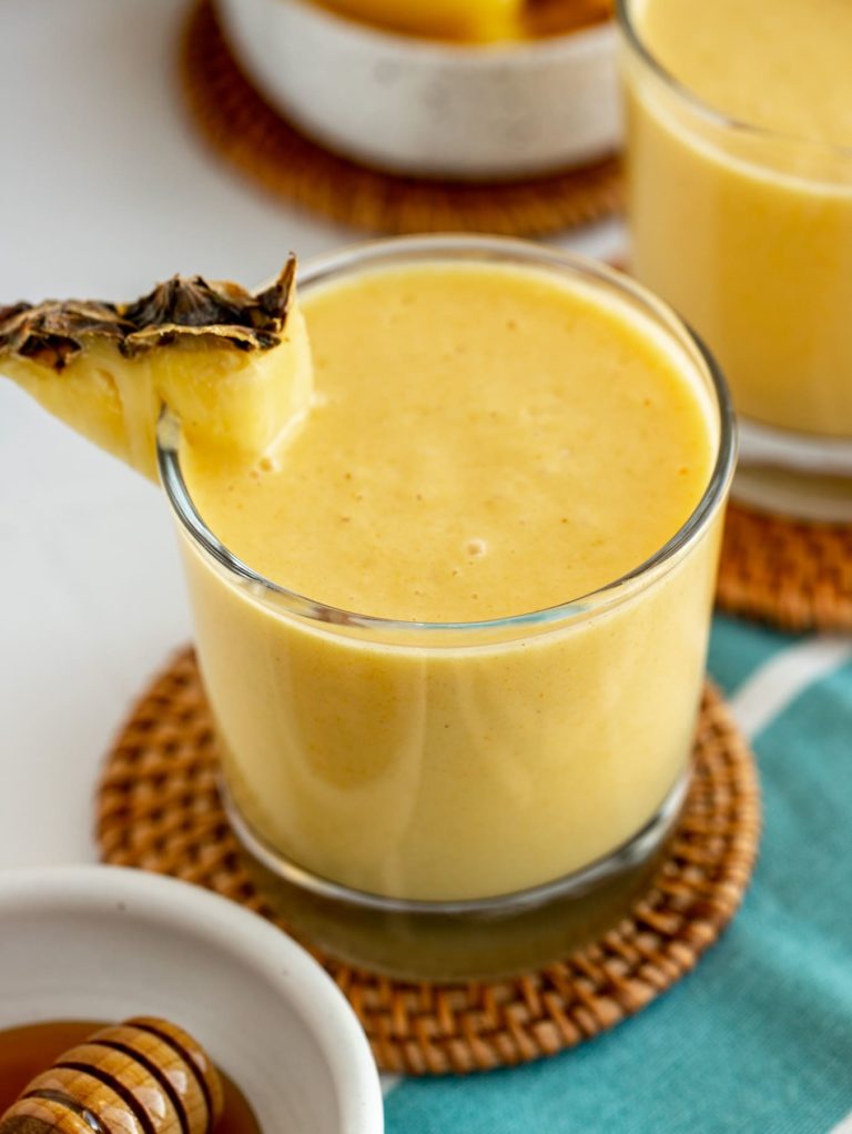 Mango Pineapple Smoothie